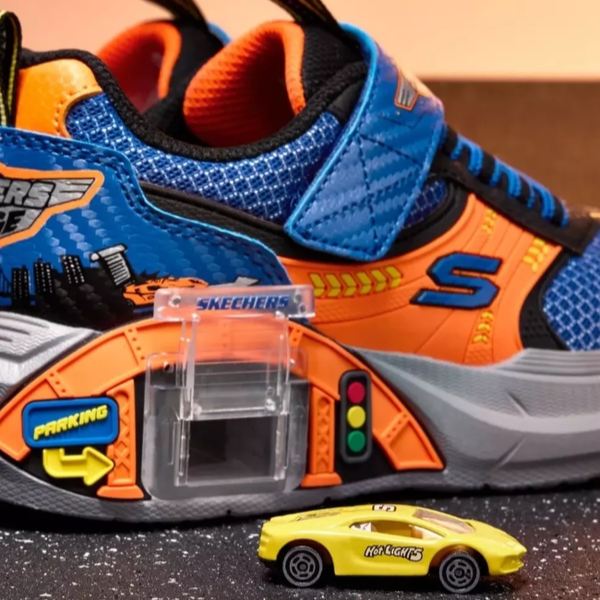 Skechers