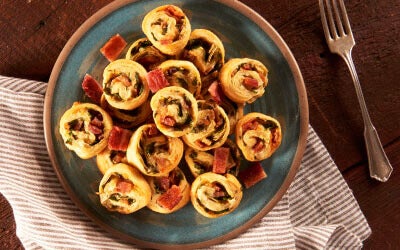 Bacon, Spinach & Artichoke Pinwheels