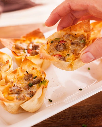 Sausage and Green Pepper Wonton Appetizers | Farmer John