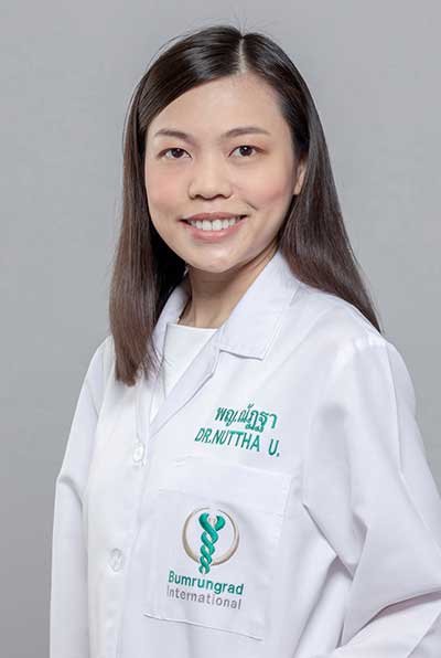 Dr. Nuttha Ungnapatanin|Bumrungrad International Hospital