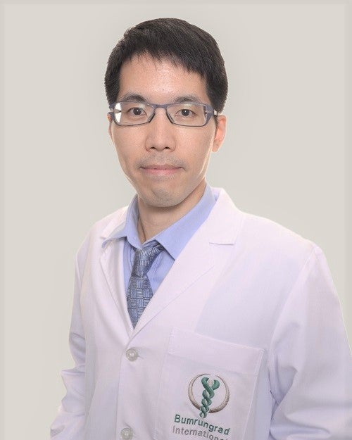 Assoc.Prof.Dr. Yodpong Chantarasorn|Bumrungrad International Hospital