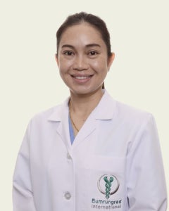 Dr. Umaphorn Nuanthaisong|Bumrungrad International Hospital