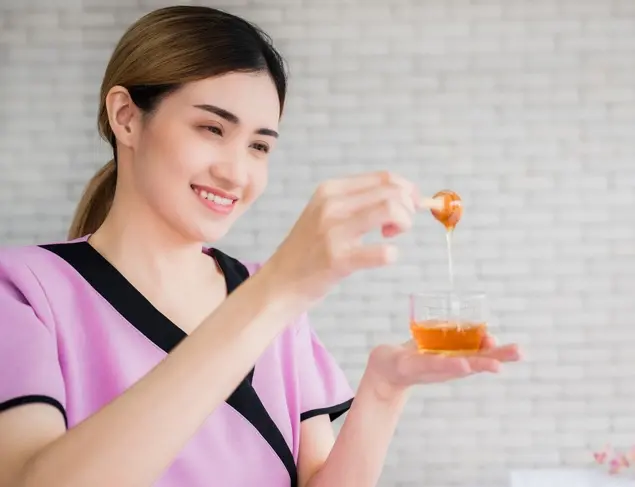 Are the benefits of honey the bee’s knees for skin?