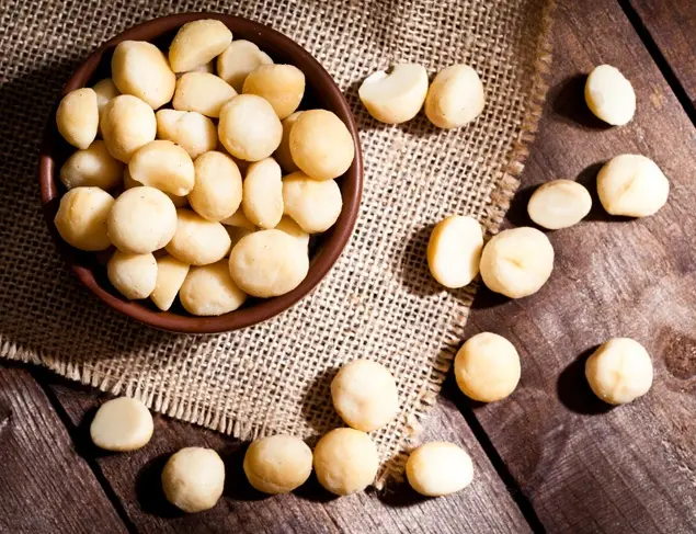 Low FODMAP nuts - what to eat and what to avoid