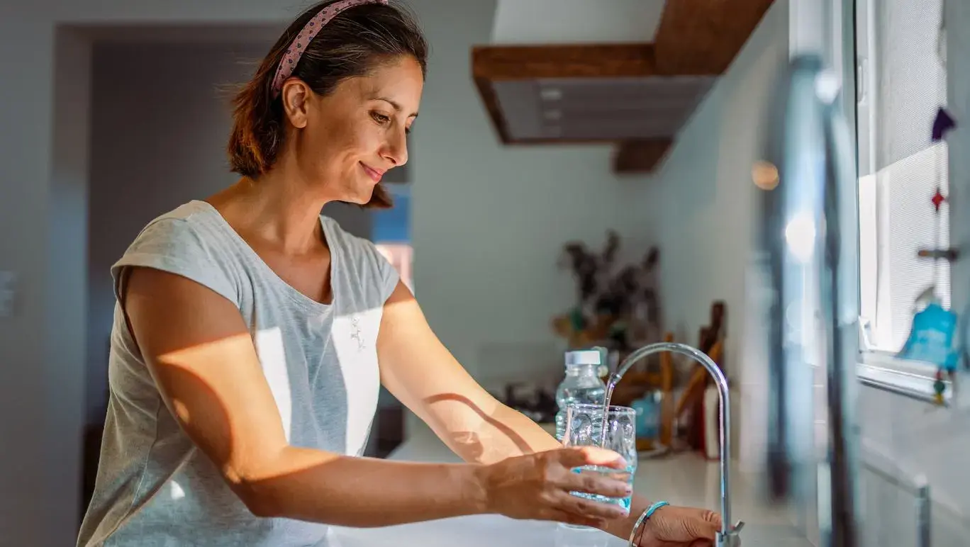 Tap water Is it safe to drink in Australia? Healthylife