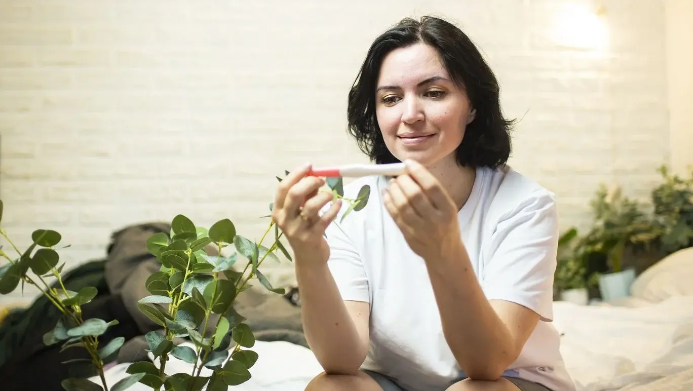 Ovulation tracking: Get cycle savvy and enhance fertility