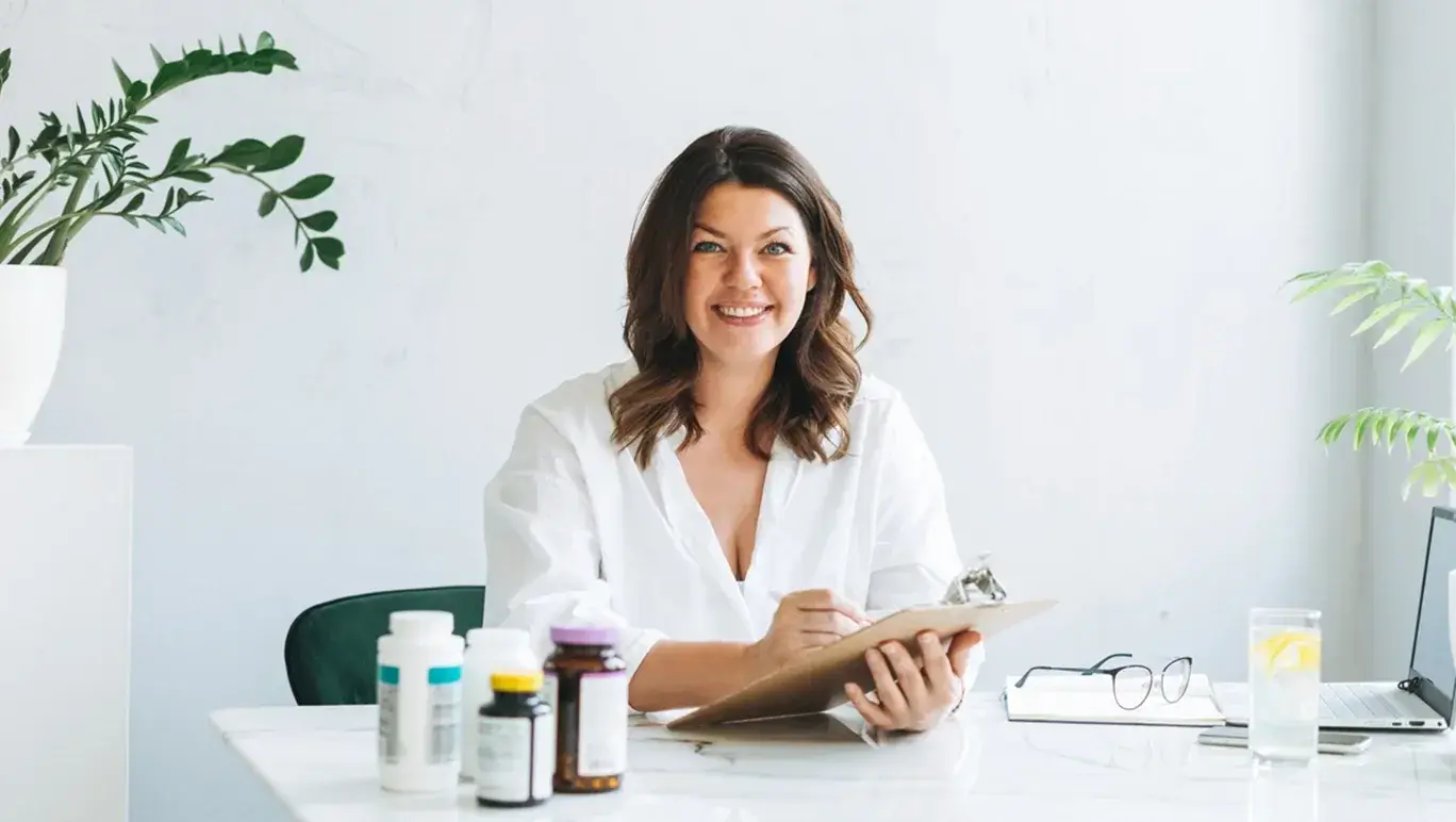 Can a dietitian help with gut health?