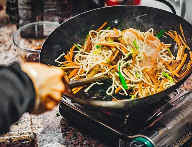 A guide to a low FODMAP stir-fry