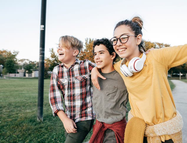 How to help your teenager to get clear skin