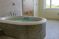 Baptist Hospital Labor and Delivery tub