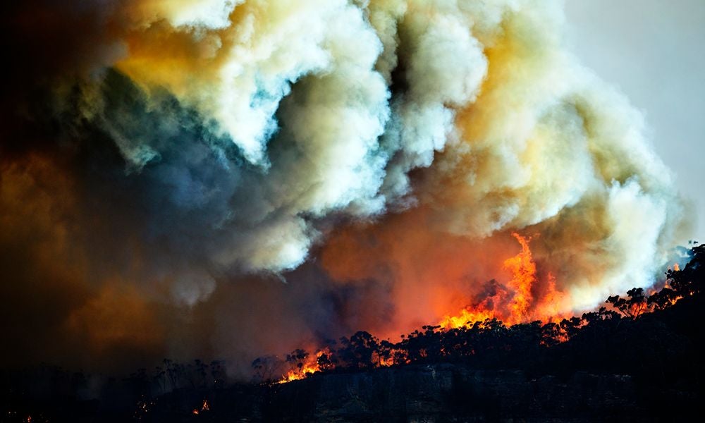 An out-of-control fire in the Blue Mountains.jpg