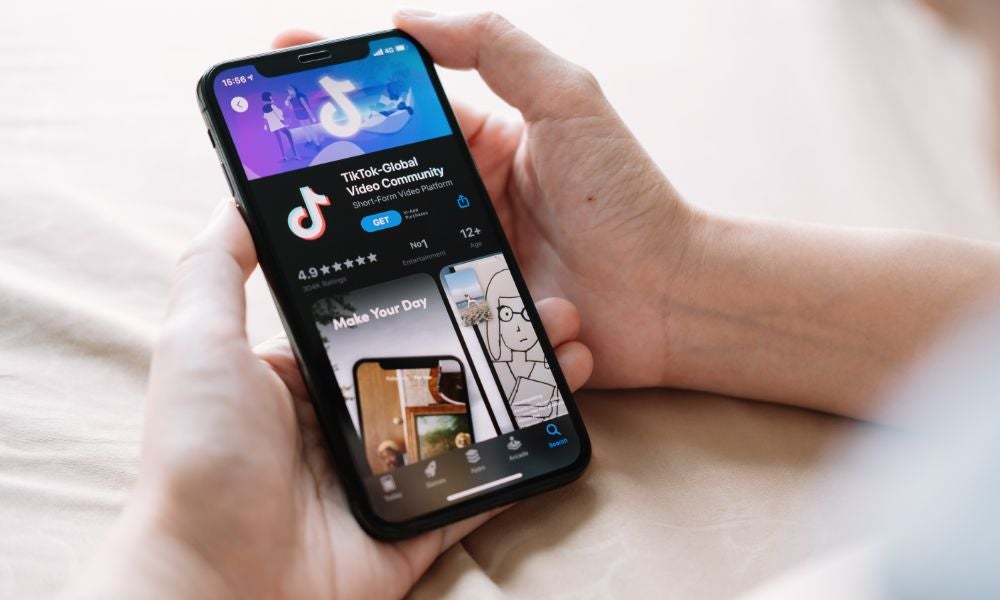 Modern platforms like TikTok are designed to keep users glued to endless streams of bite-sized content.jpeg