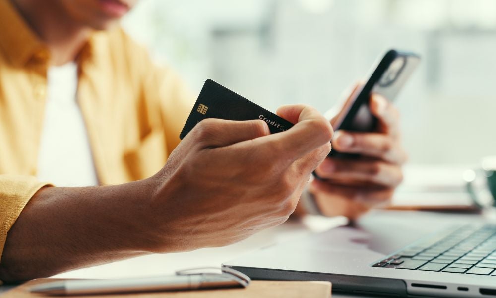 A single text message can change financial behaviour.jpeg