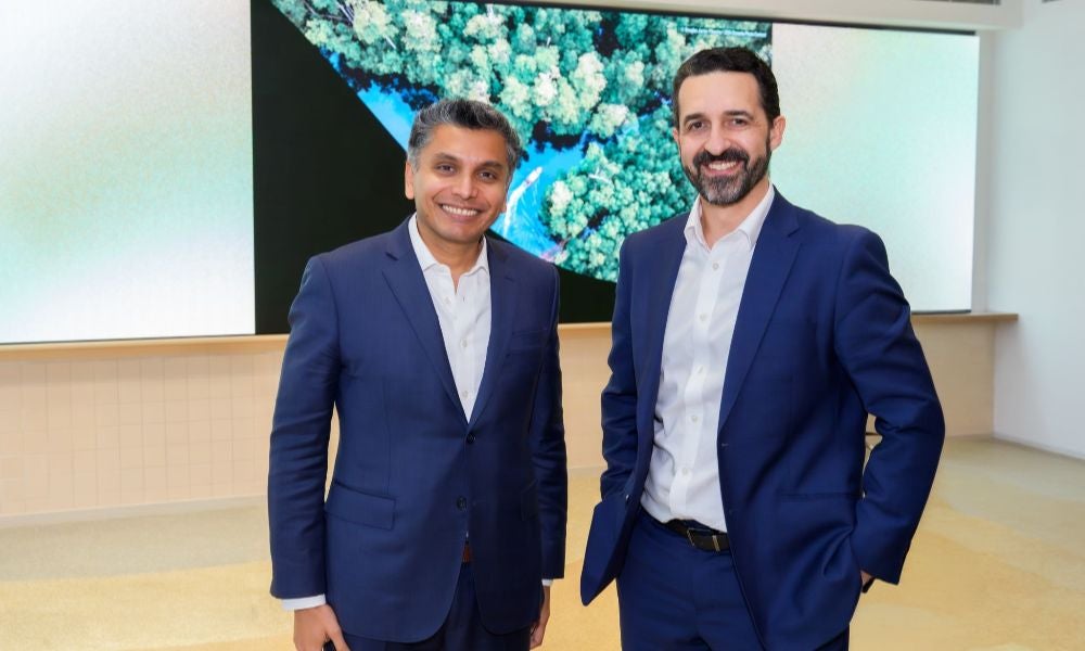 Professor Karthik Ramanna with UNSW Business School Dean Professor Paul Andon.jpg