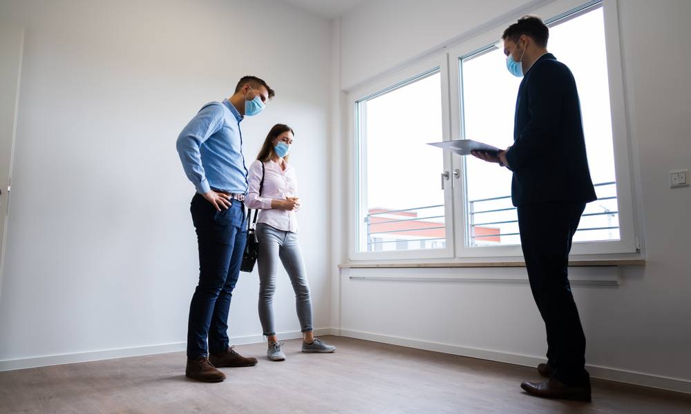 Couple inspect an apartment.jpeg