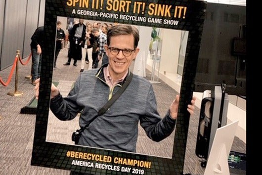 2019-11-america-recycles-day-3