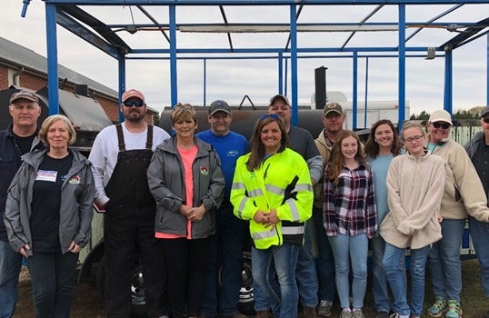 2019-12-naheola-pride-cooking-team-4