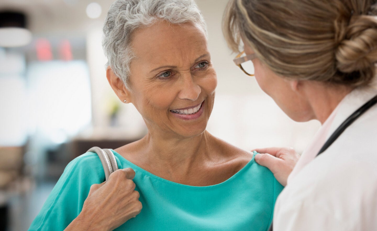 doctor comfort patient