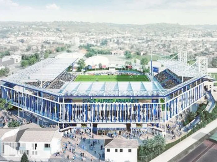 Toiture de stade, France
