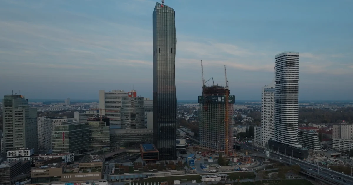 Tour Donau City 2