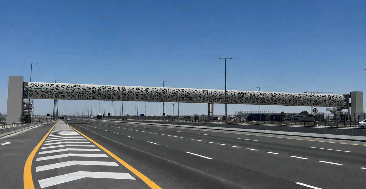Pedestrian bridge Abu Dhabi