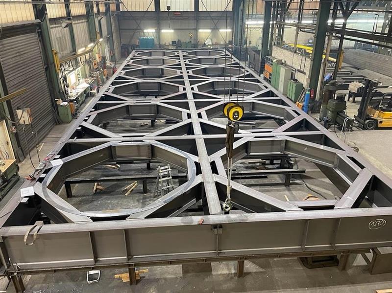 Assembly of the silo structure up to 35 m height at the large construction site in Rheinfelden 