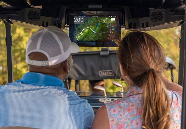 connected car screen display with Visage golf