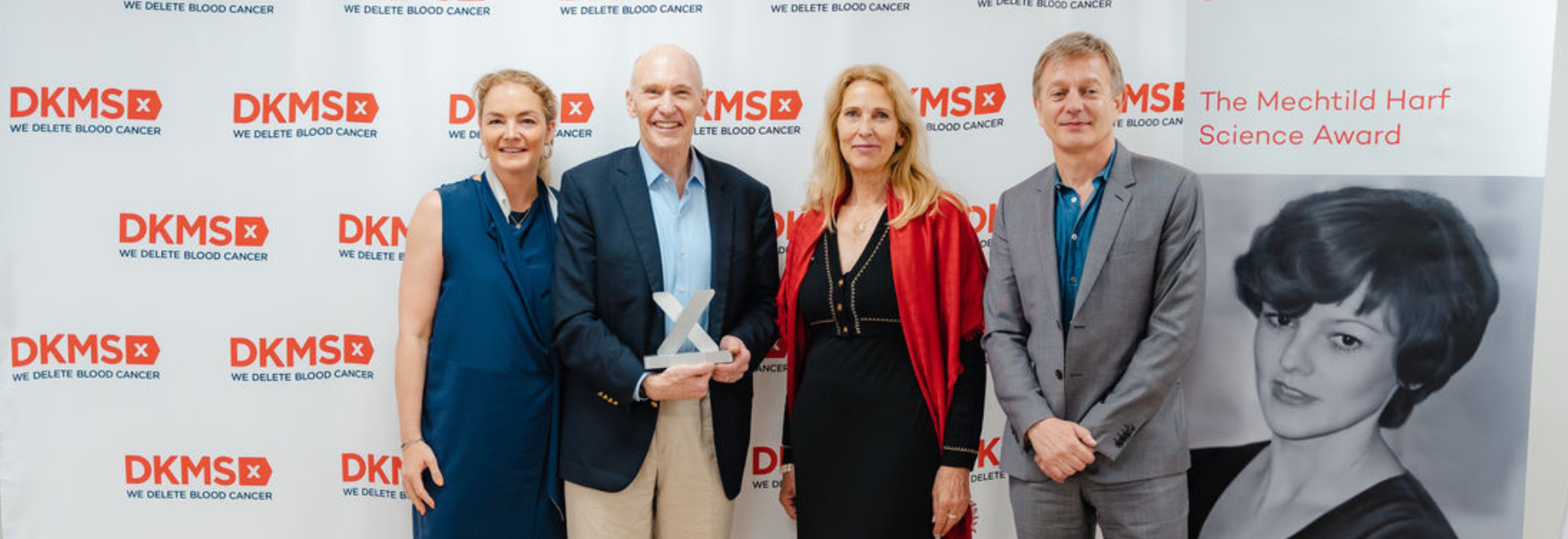 DKMS Chairwoman Katharina Harf, award winner Carl June, DKMS Global CEO Dr. Elke Neujahr, and Chairman of the DKMS Medical Council Prof. Marcel van den Brink.