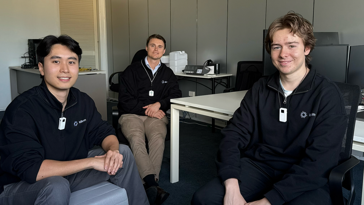 Picture of the Idiom team