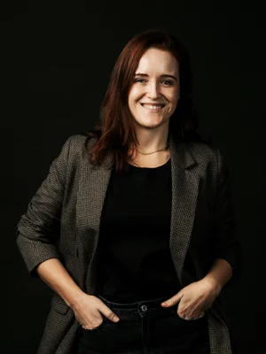 Picture of Lesley van der Nest against a black background