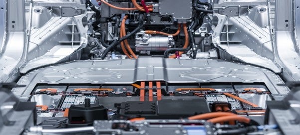 生产中的电动汽车以及所需的复杂系统