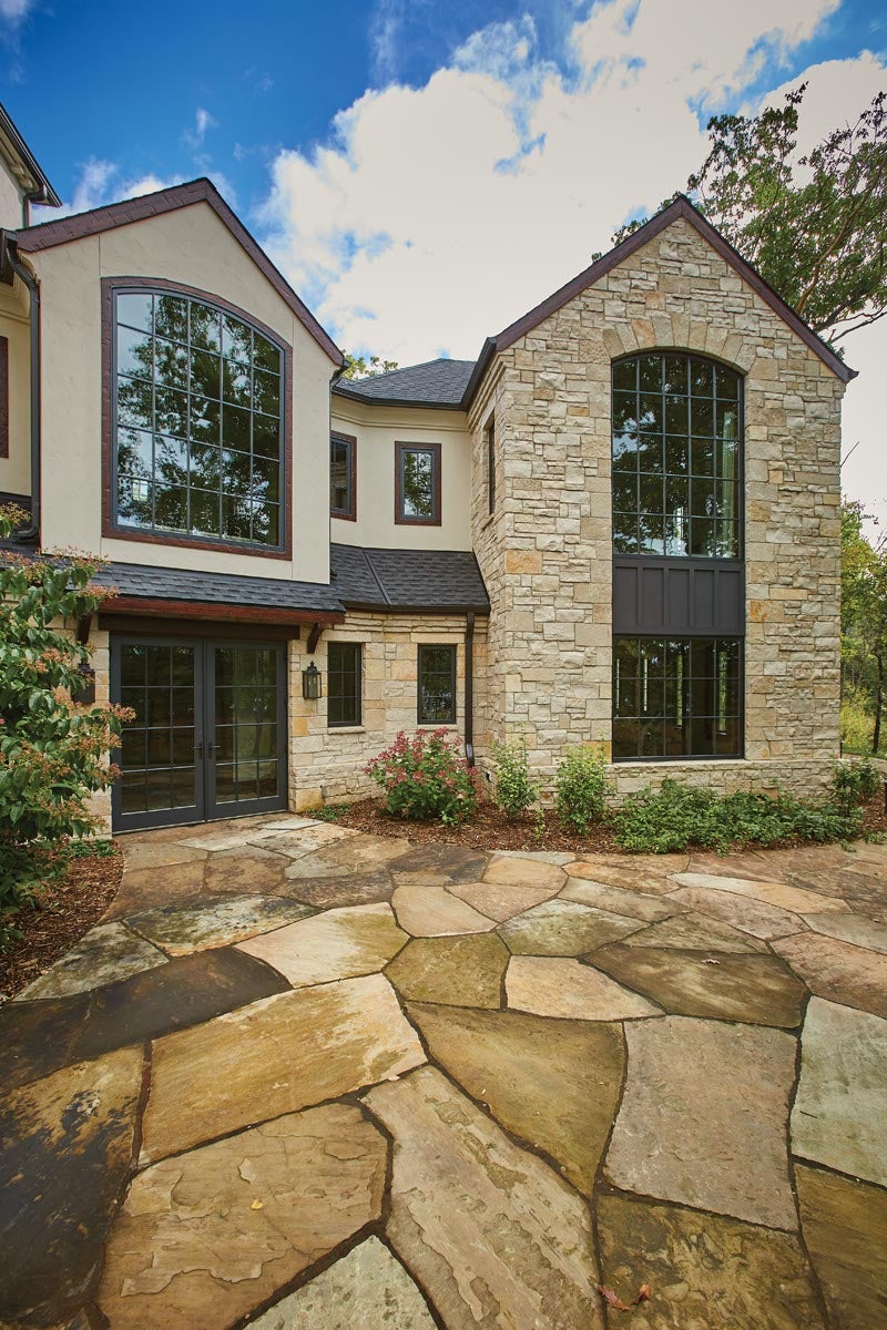 Ultra Series radius window