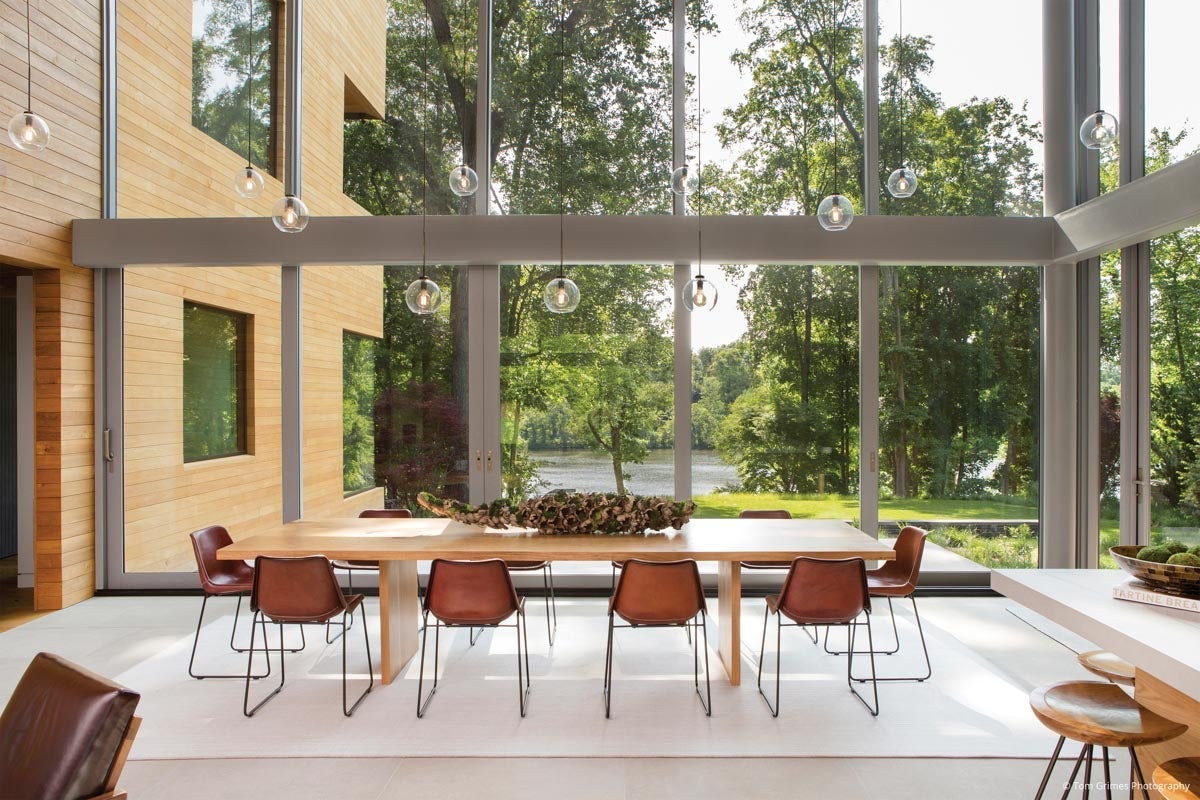 AN104 - dining room with lift and slide door