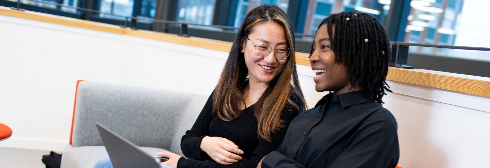University of Strathclyde students in discussion