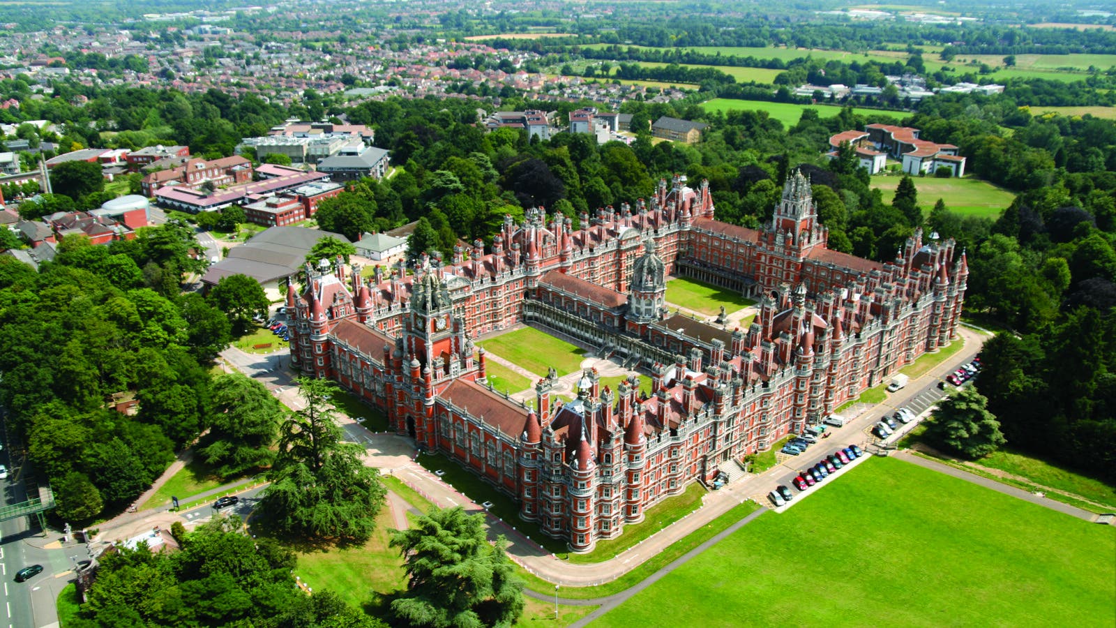 Royal Holloway University Campus Facilities and Location | Royal ...