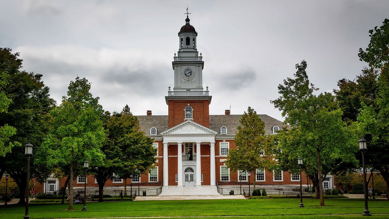 Johns Hopkins Carey Business School signs with Insendi
