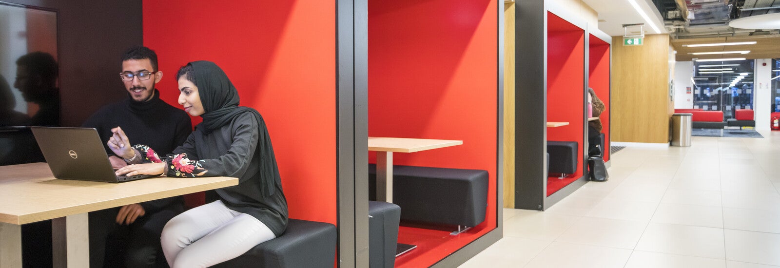 Strathclyde ISC students in the student union