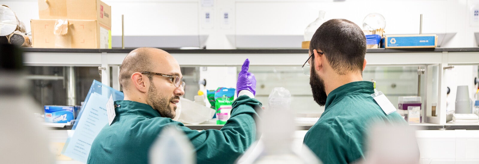 Strathclyde science students in lab