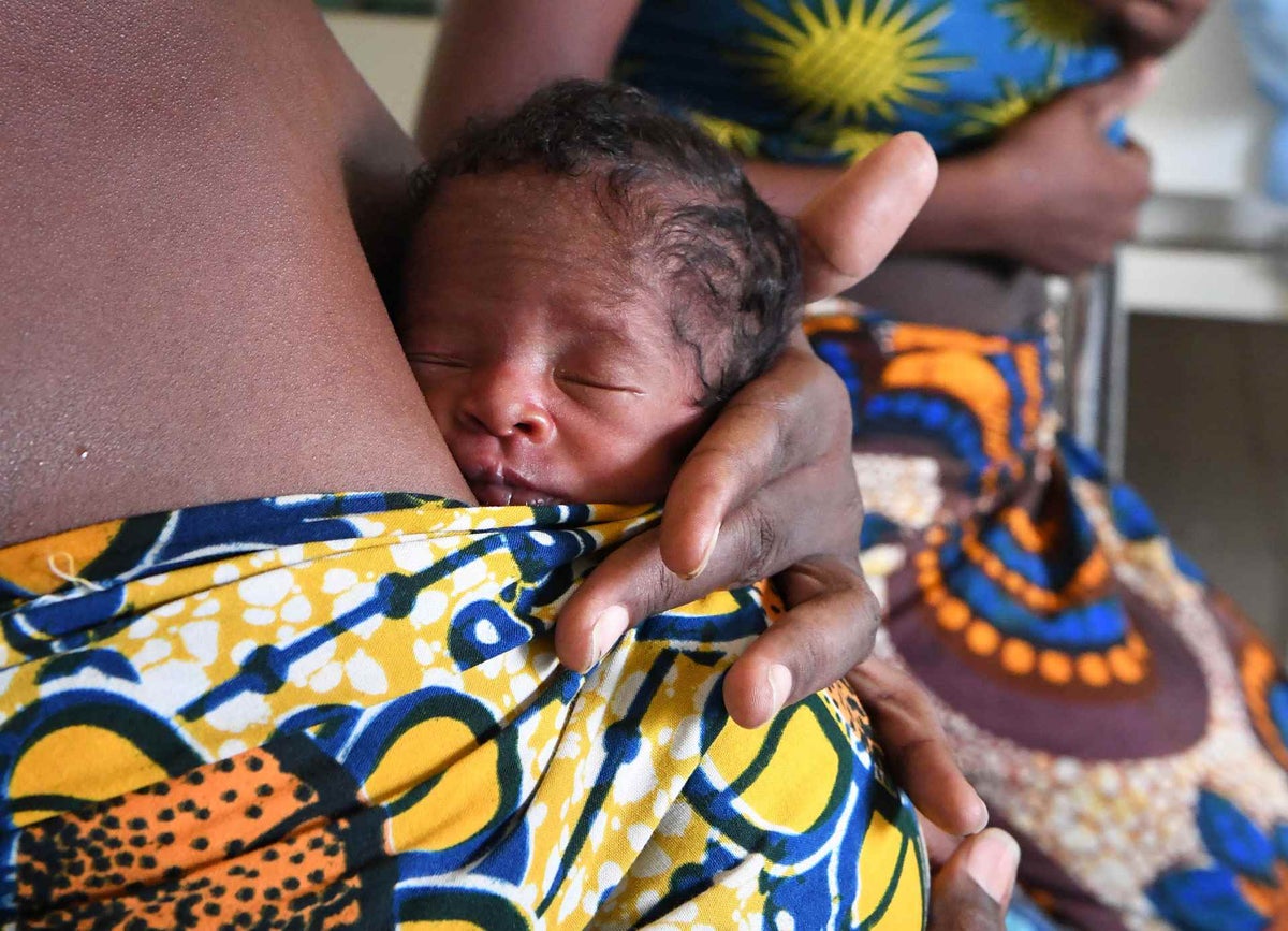 Babies being kept warm with a skin-to-skin technique known as Kangaroo Care at a UNICEF-supported hospital in Maradi, in the center of Niger.