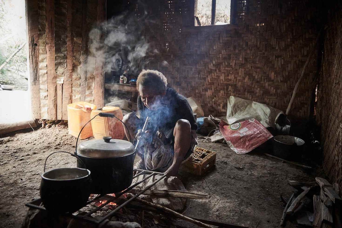 Maria cares for her 70-year-old mother, Bimbi, pictured.