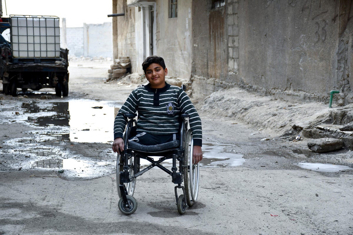 When Yahia was six years old, he lost both his legs when a shell exploded near his house in Syria. Now, at 13 years old, Yahia attends a UNICEF-supported inclusive school.  