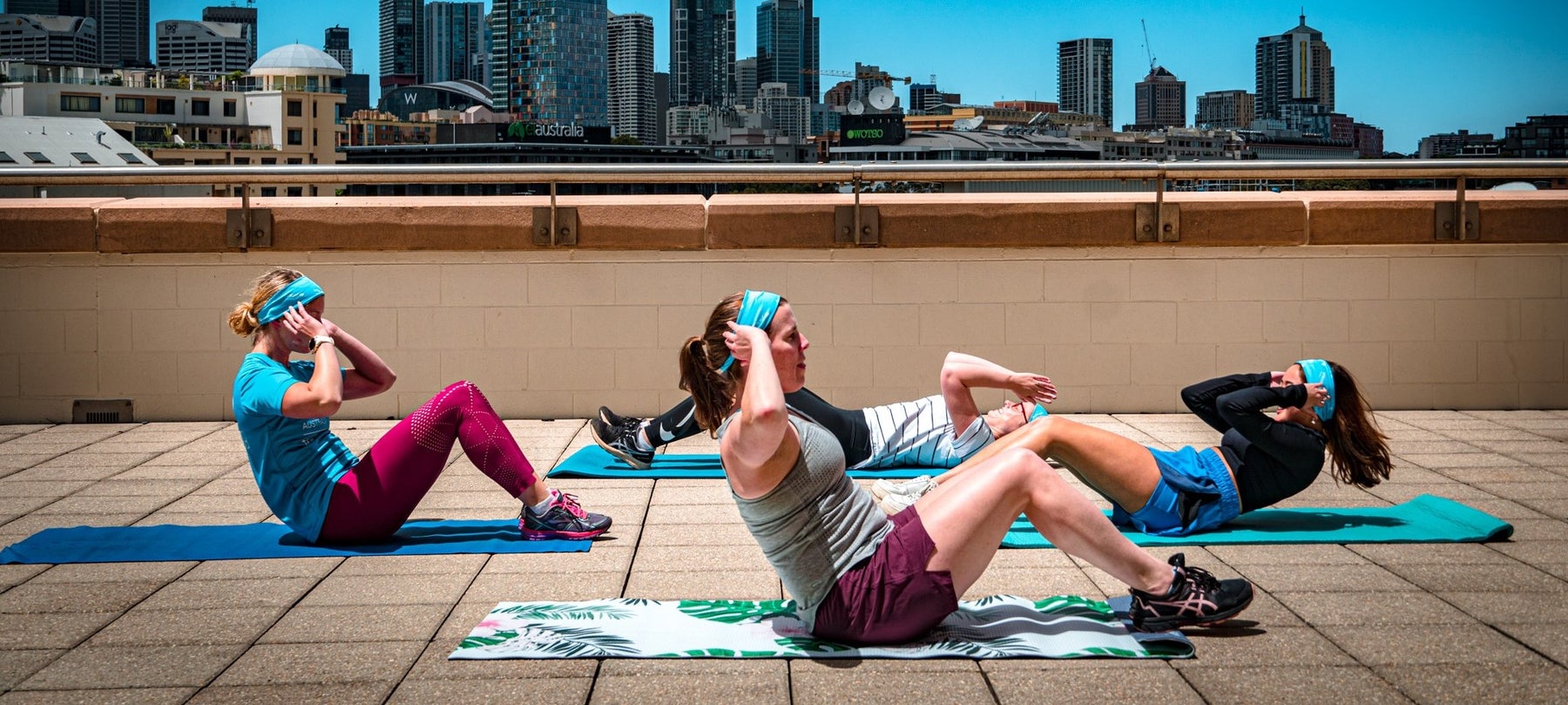 People running in a race to fundraise for charity