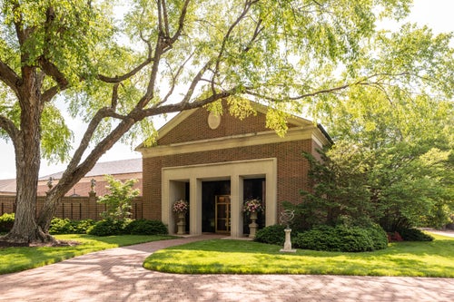 View of Linda Hall Library History of Science entrance