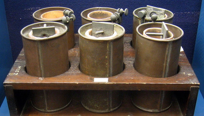 Rack of 6 Daniell cells, made by Daniell Erg, 1836, now in the National Museum of American History, Washington, D.C. (Smithsonian Institution on Wikimedia commons)
