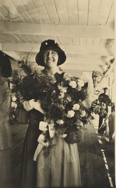 Kathleen Butler embarking on SS Ormonde, bound for England, photograph, 1924, Museums of History, Sydney (heritage.engineersaustralia.org.au)