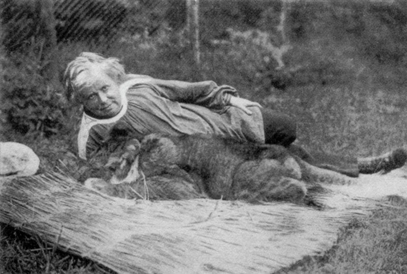 Rosa with lioness Fathma, photograph (Denver art Museum)