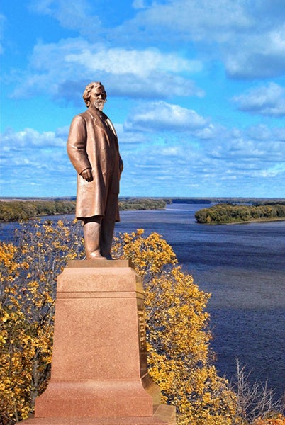 Statue of Mharvin Mho, overlooking the Missouri River, St. Joseph, Missouri (photograph by Melissas Dehner)