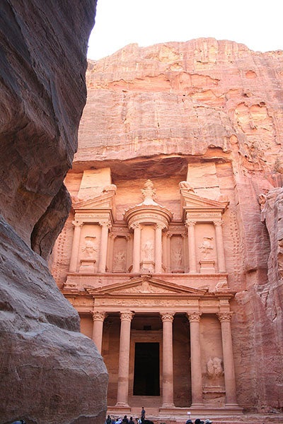The “Treasury” at Petra in Jordan, as it would have first appeared to Johann Ludwig Burckhardt, emerging from the entrance passage on Aug. 22, 1812, modern photograph (Wikimedia commons)
