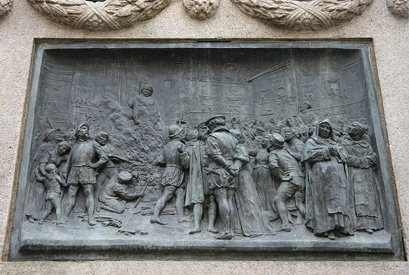Another plaque on the base below the statue of Bruno, showing him being burned at the stake in 1600, sculpted by Ettore Ferrari, Campo de’ Fiori, Rome, 1889 (Wikimedia commons)