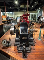 A Westinghouse single-phase AC generator, built in 1888, on display in the National Museum of American History, Smithsonian Institution (collections.si.edu)